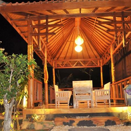 Setilas Bungalows Batununggul Dış mekan fotoğraf