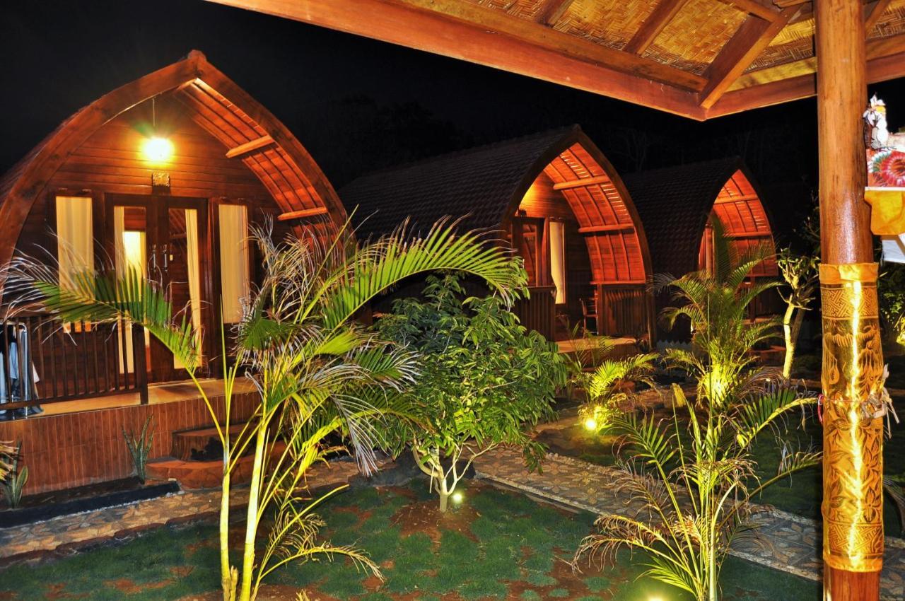 Setilas Bungalows Batununggul Dış mekan fotoğraf