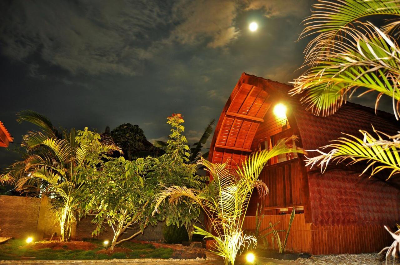 Setilas Bungalows Batununggul Dış mekan fotoğraf