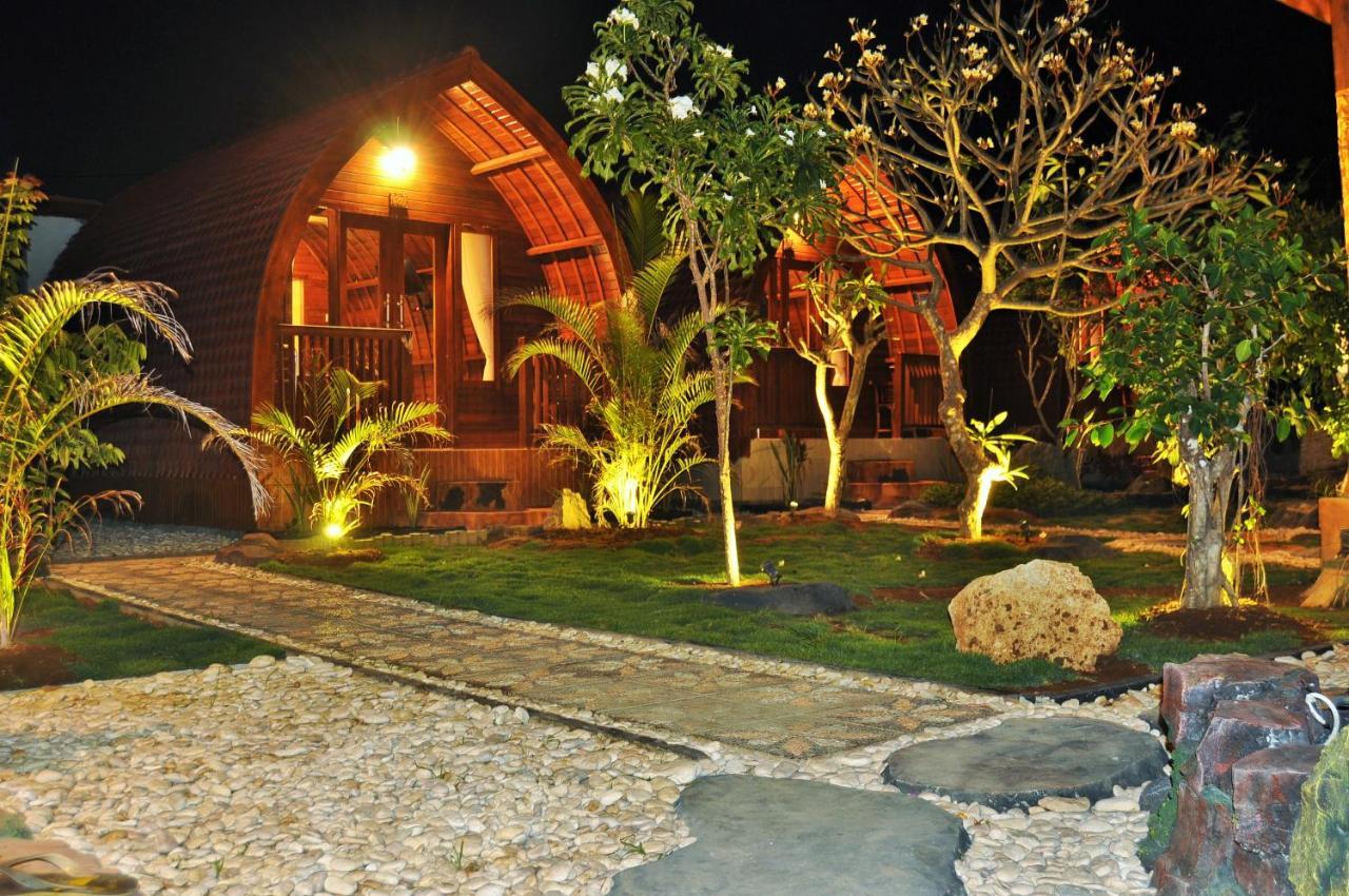 Setilas Bungalows Batununggul Dış mekan fotoğraf