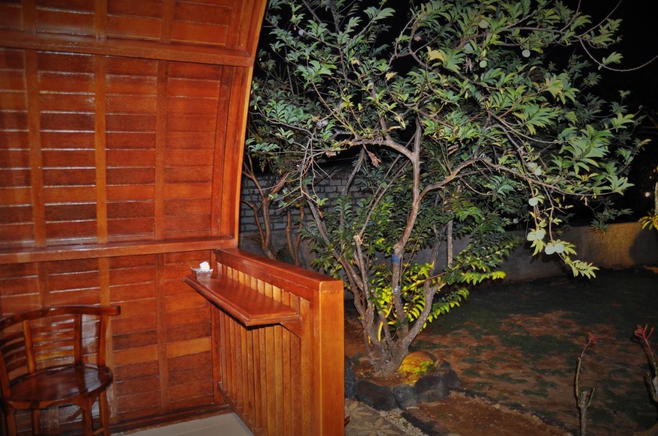 Setilas Bungalows Batununggul Dış mekan fotoğraf