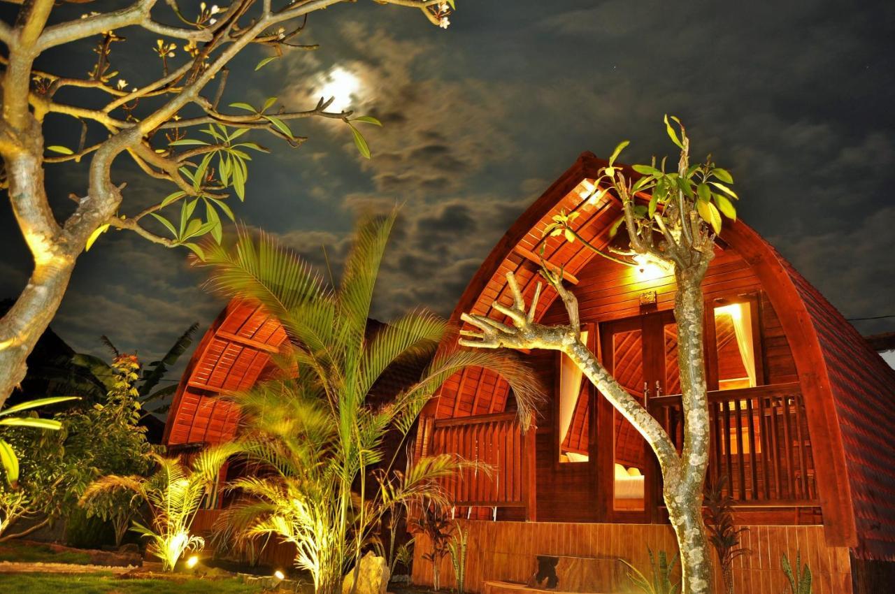 Setilas Bungalows Batununggul Dış mekan fotoğraf