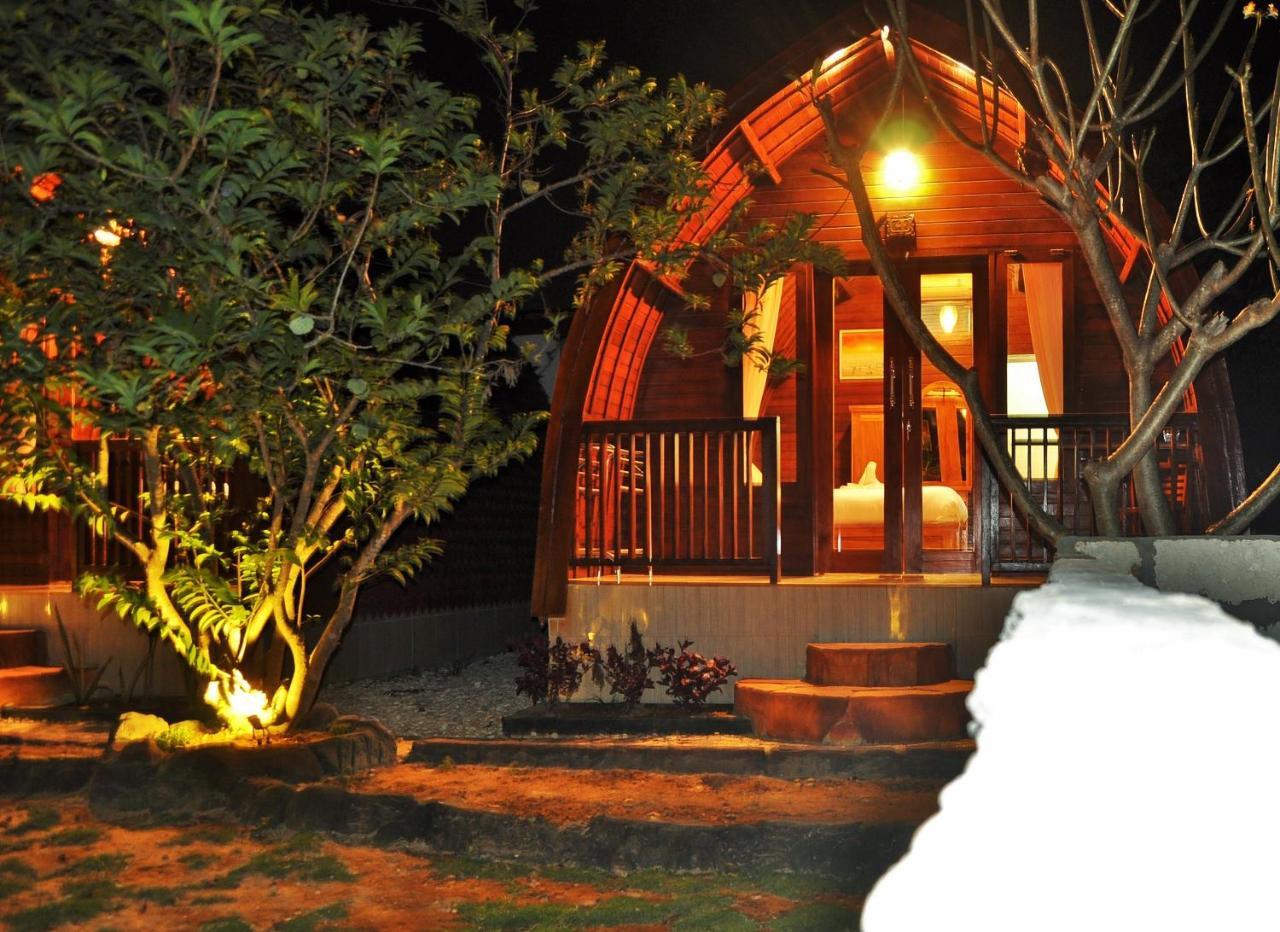 Setilas Bungalows Batununggul Dış mekan fotoğraf