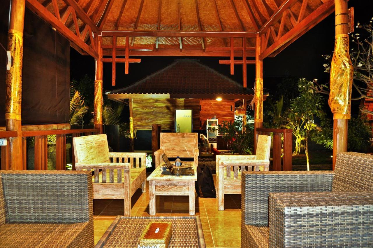 Setilas Bungalows Batununggul Dış mekan fotoğraf