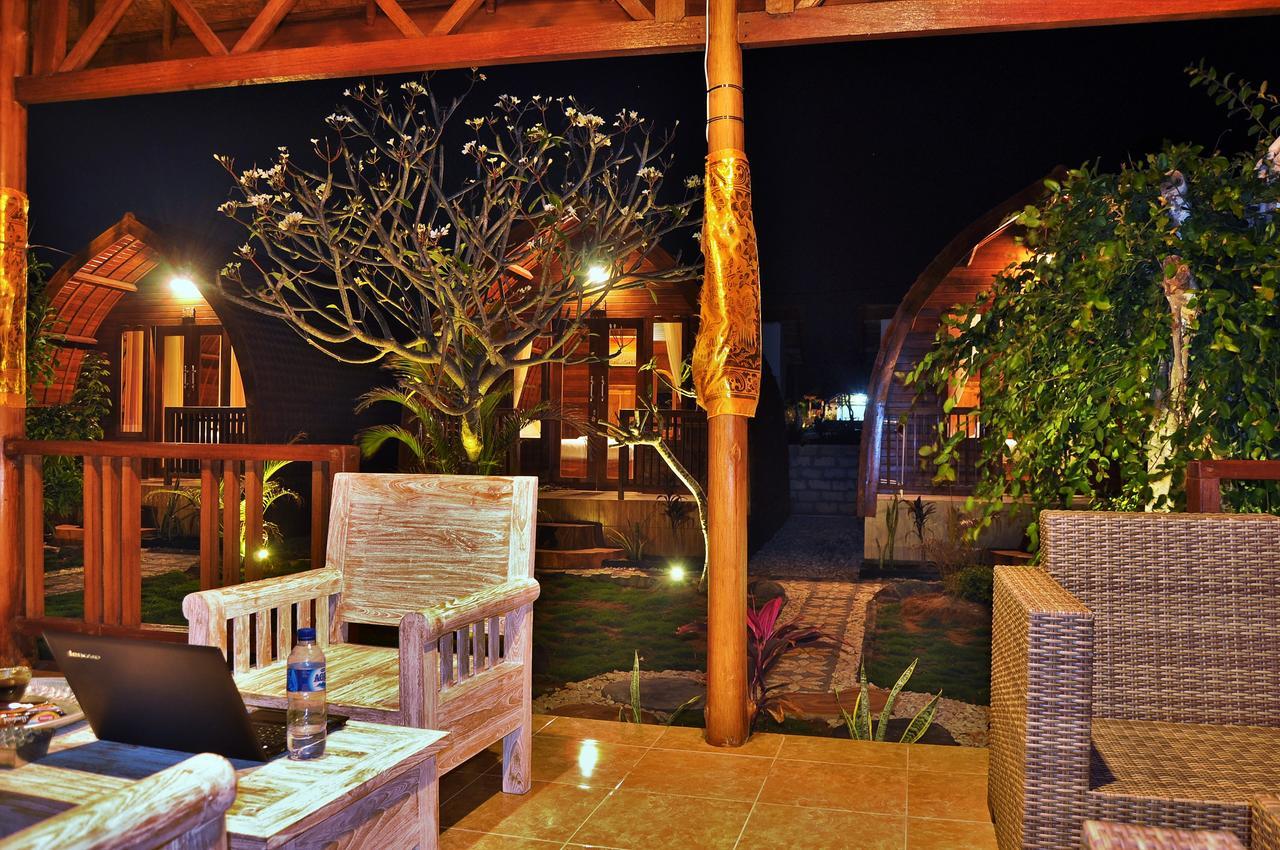 Setilas Bungalows Batununggul Dış mekan fotoğraf