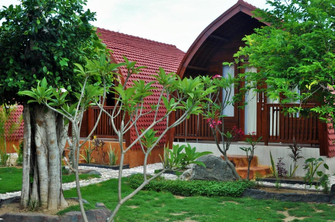 Setilas Bungalows Batununggul Dış mekan fotoğraf