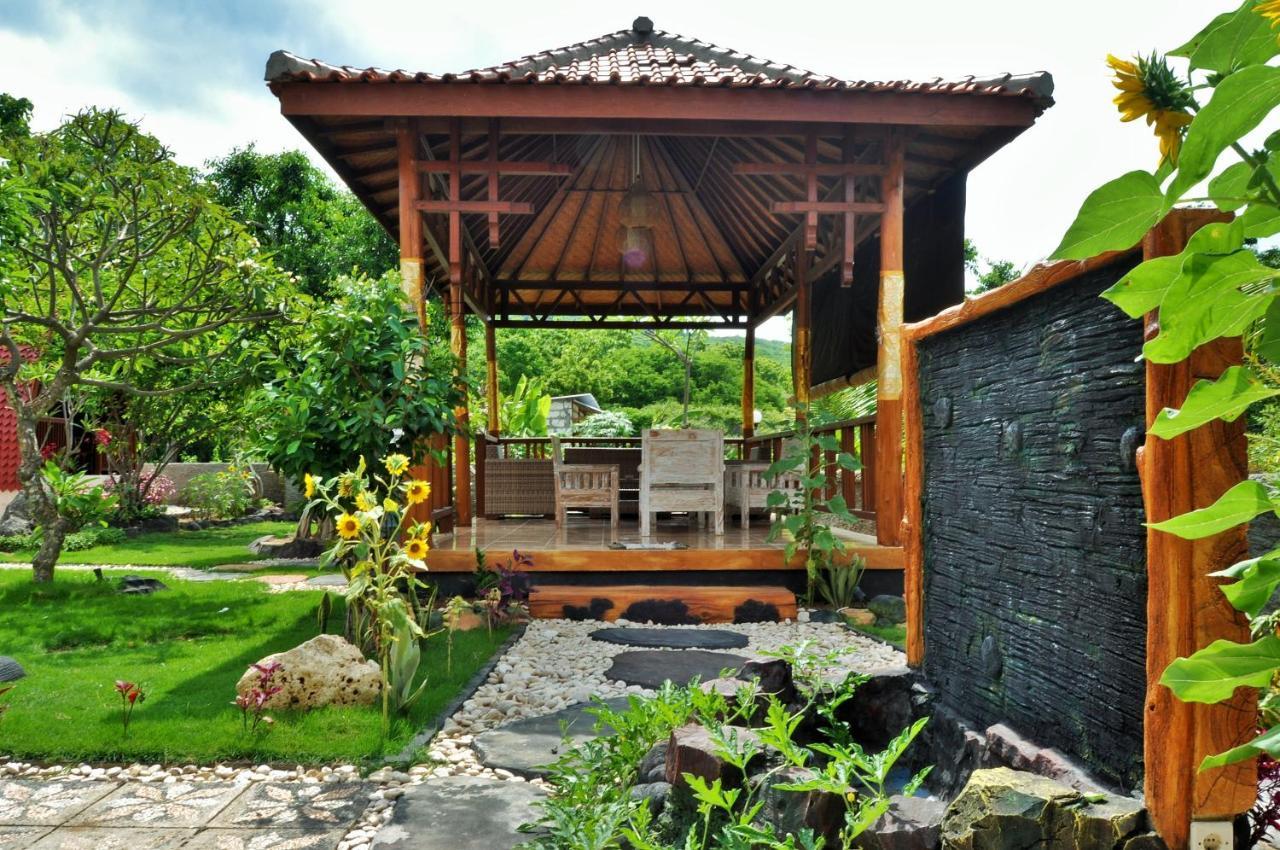 Setilas Bungalows Batununggul Dış mekan fotoğraf
